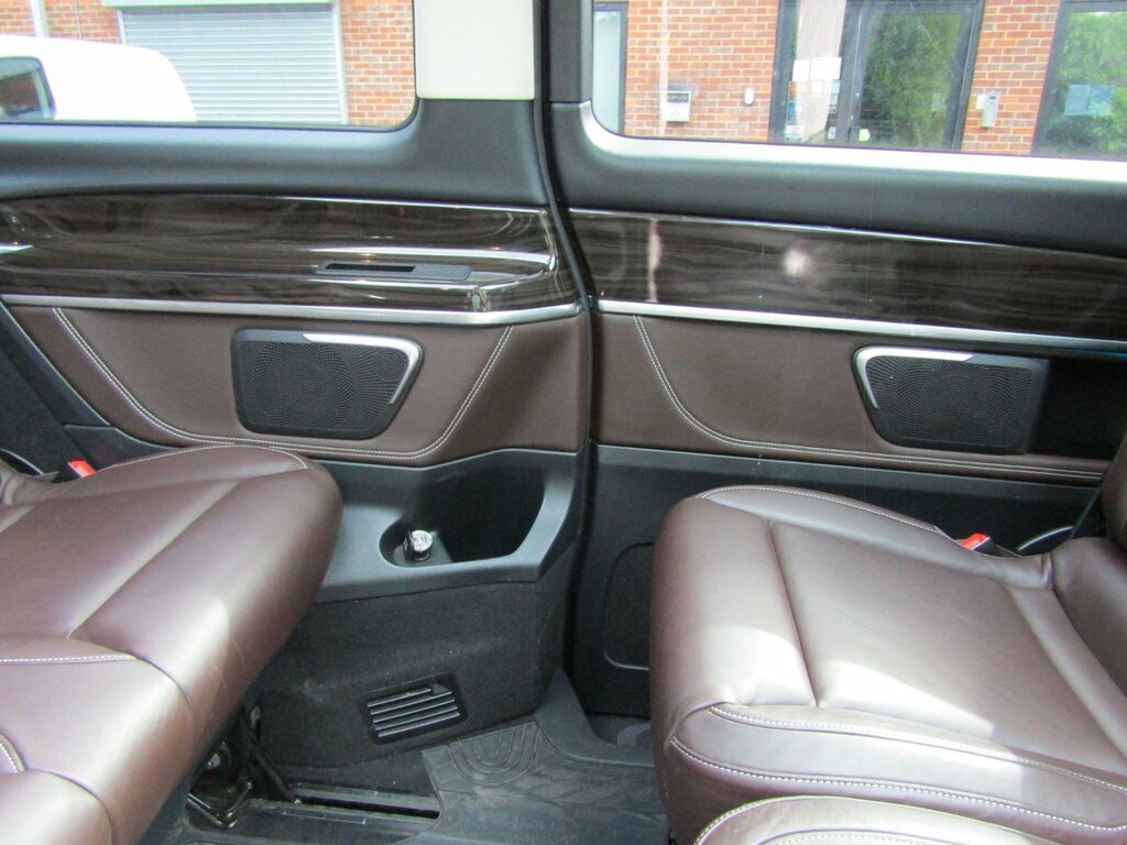 Mercedes-Benz V Class V220d Bluetec Sport G-tronic Black #14