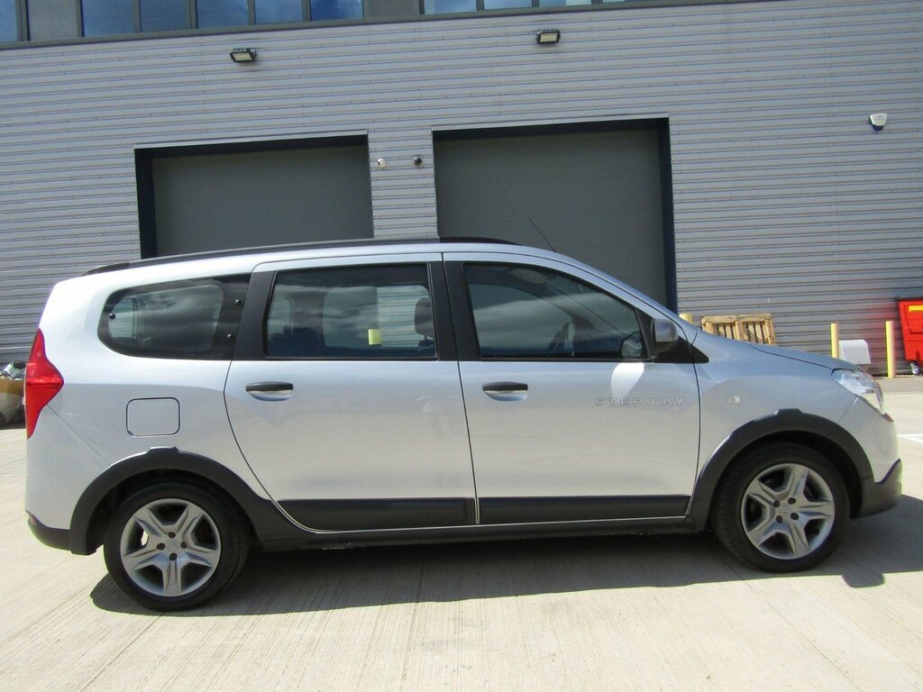 Dacia Sandero Stepway Lodgy Stepway 1.5 Dci 7 Seater Lhd Grey #3