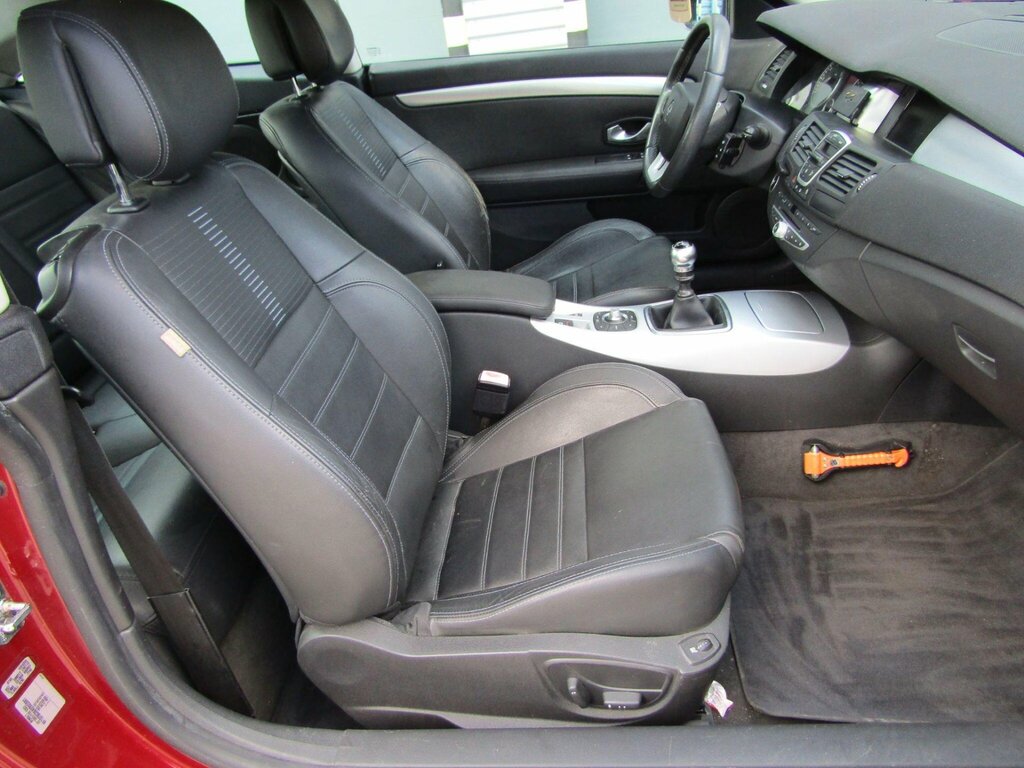 Renault Laguna 1.5 Dci Dynamique Red #16