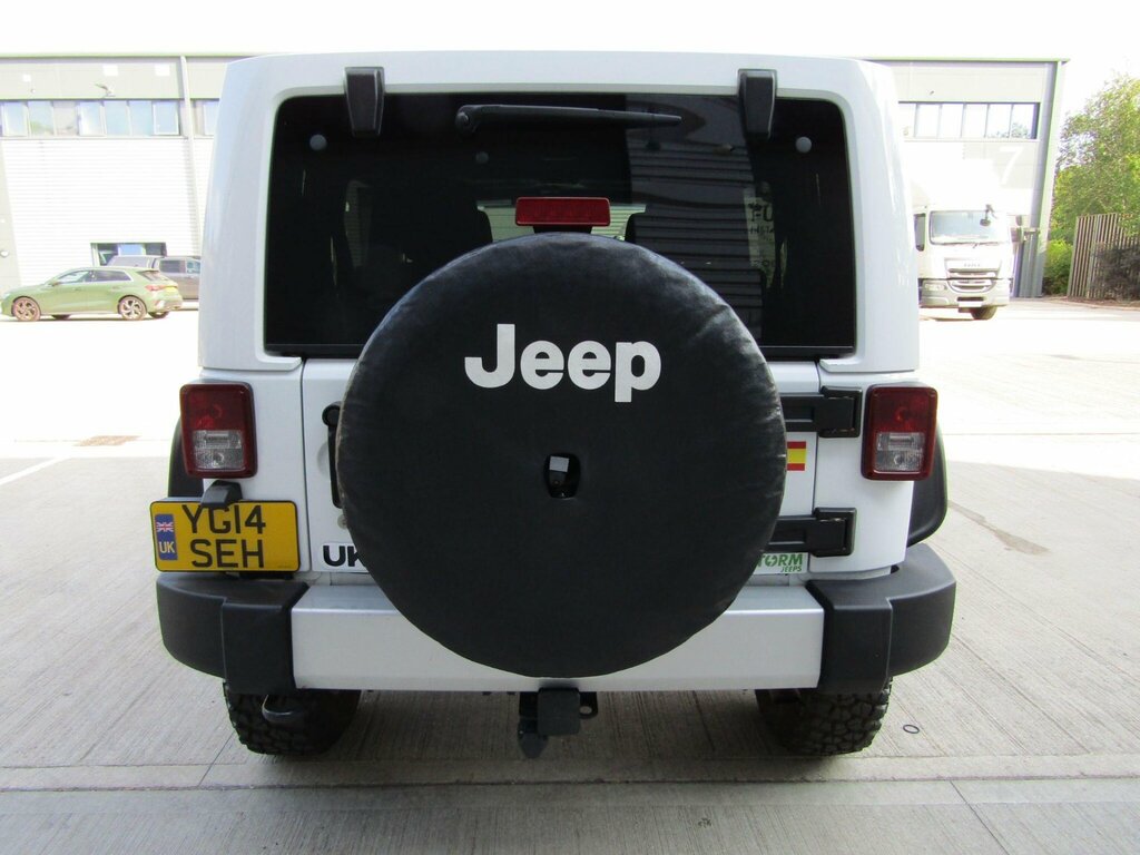 Jeep Wrangler 2.8 Crd Overland 2014 White #11