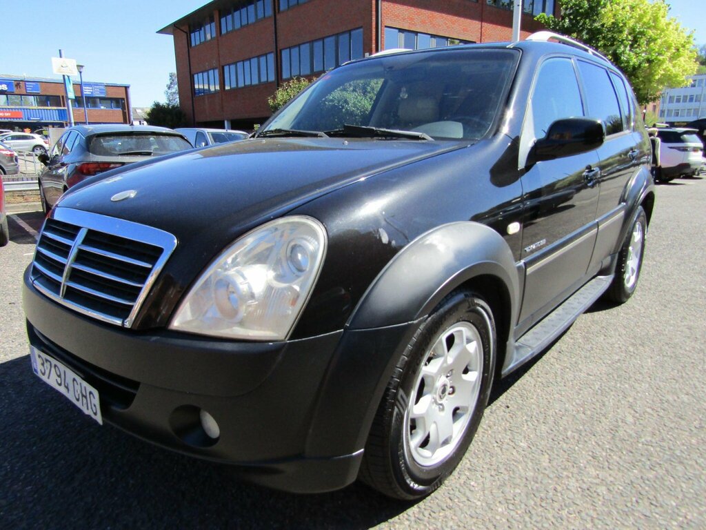 SsangYong Rexton 2.7 Td Rx270 Xvt 4Wd Lhd Black