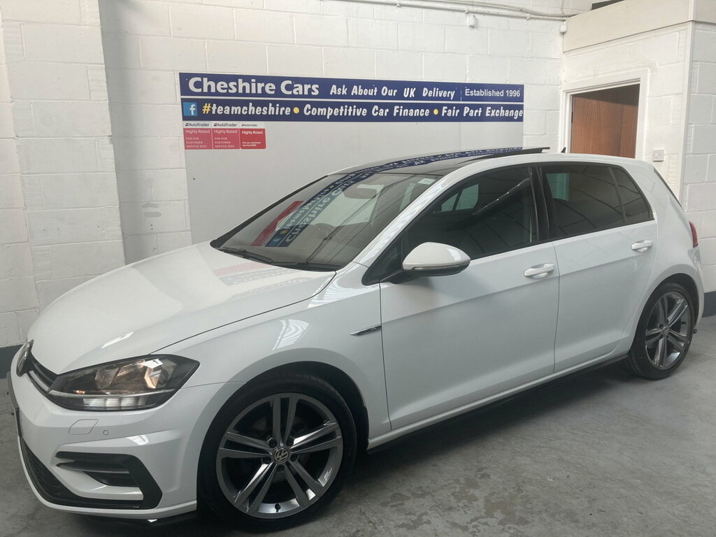 Volkswagen Golf 1.5 Tsi Evo Gpf R-line Hatchback Dsg Eu White
