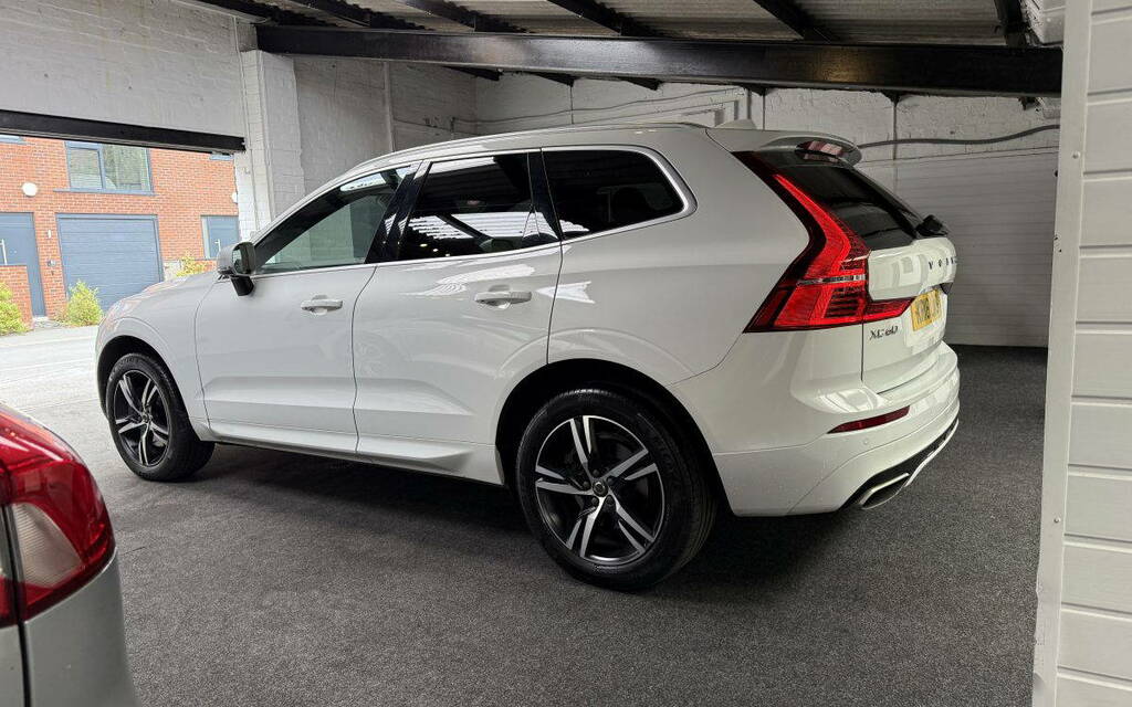 Volvo XC60 2.0 D5 Powerpulse R-design Awd Euro 6 S S White #5