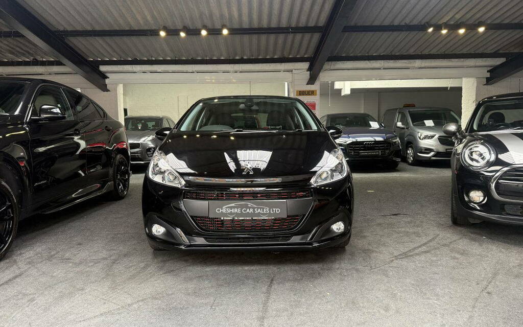 Peugeot 208 1.2 Puretech Gt Line Euro 6 S S YP17JJE Black #3