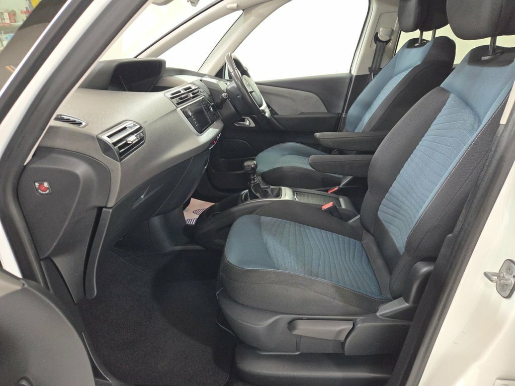 Citroen Grand C4 Picasso Mpv Black #16