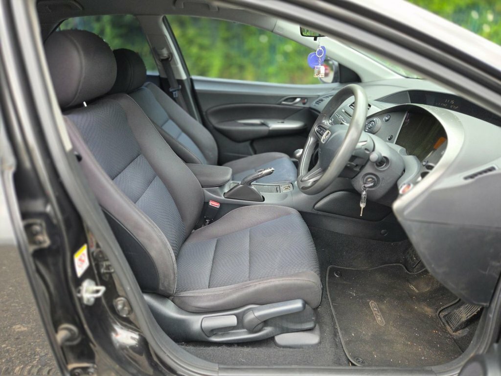 Honda Civic 2.2I-ctdi Se 17In Alloys Red #11