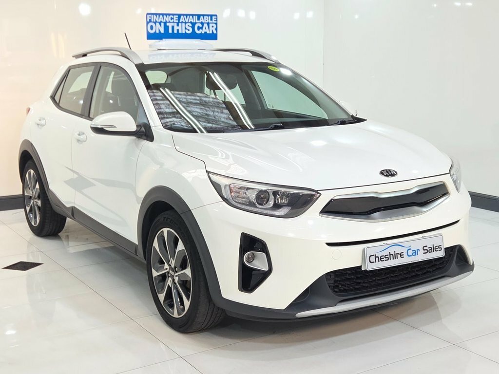 Kia Stonic 1.6L 2 White #4