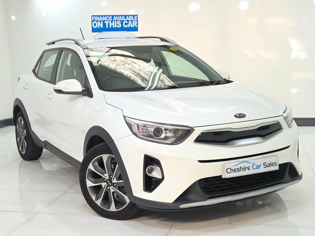 Kia Stonic 1.6L 2 White #2