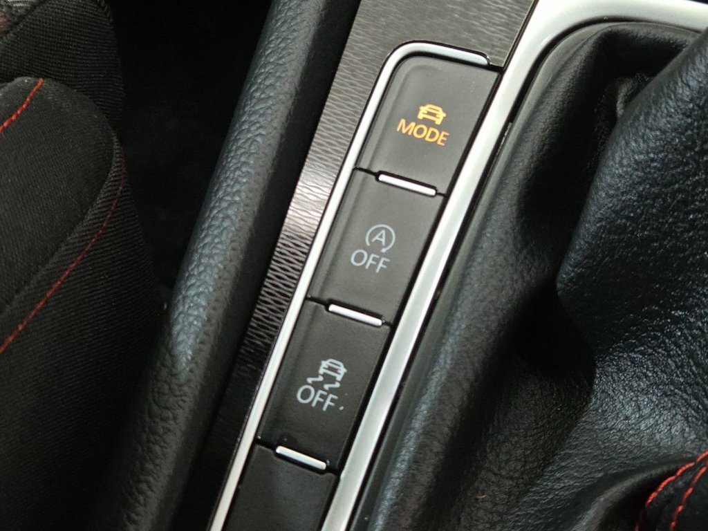 Volkswagen Golf 2.0 Tdi Bluemotion Tech Gt Hatchback Ma White #54