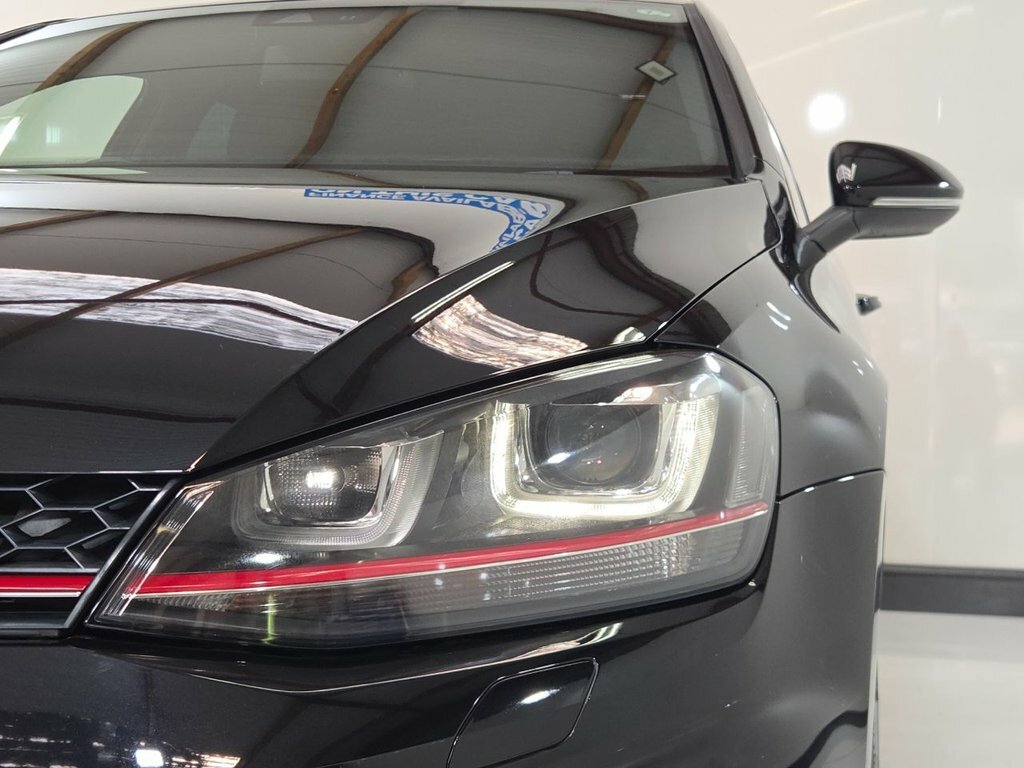 Volkswagen Golf 2.0 Tdi Bluemotion Tech Gt Hatchback Ma White #70