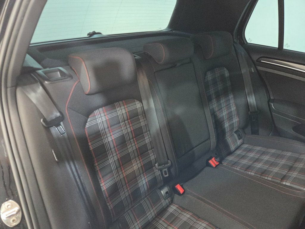 Volkswagen Golf 2.0 Tdi Bluemotion Tech Gt Hatchback Ma White #31