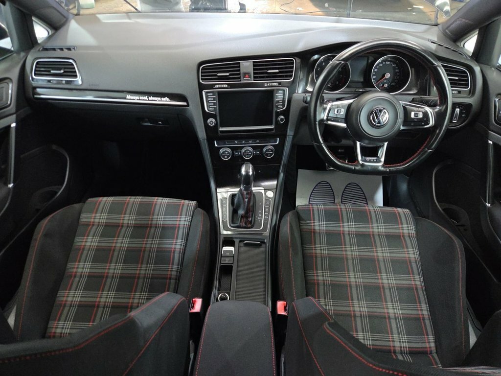 Volkswagen Golf 2.0 Tdi Bluemotion Tech Gt Hatchback Ma White #21
