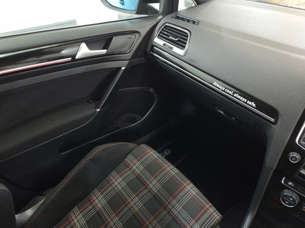 Volkswagen Golf 2.0 Tdi Bluemotion Tech Gt Hatchback Ma White #34