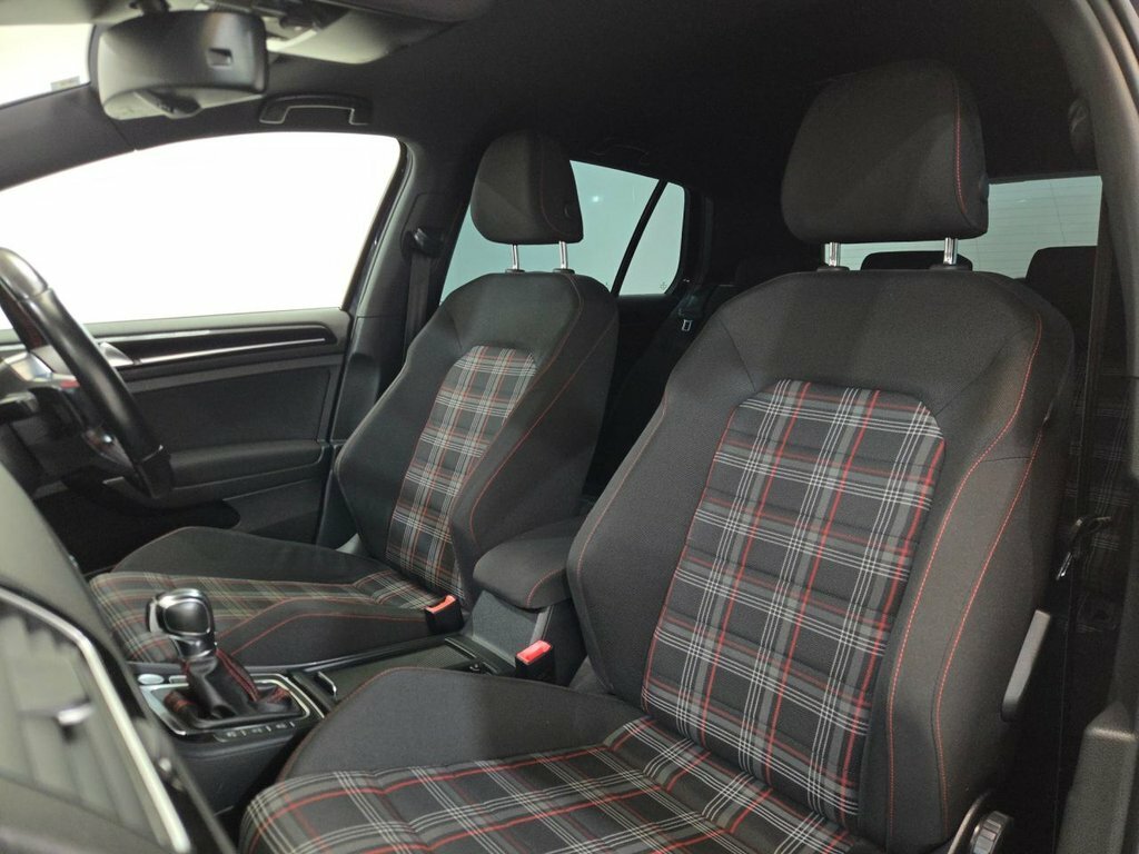 Volkswagen Golf 2.0 Tdi Bluemotion Tech Gt Hatchback Ma White #29