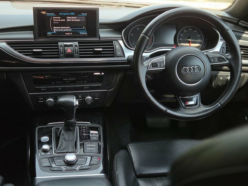 Audi A6 Saloon Black Edition White #12