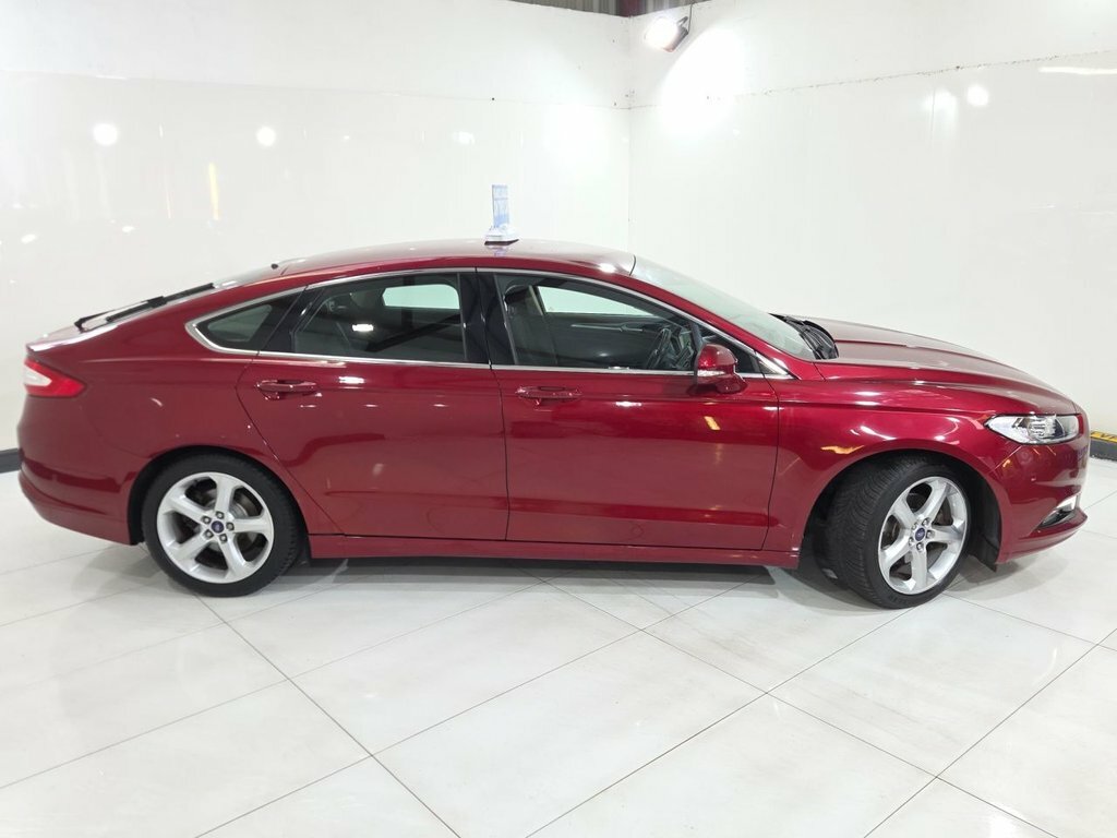 Ford Mondeo 1.5L Titanium Red #3