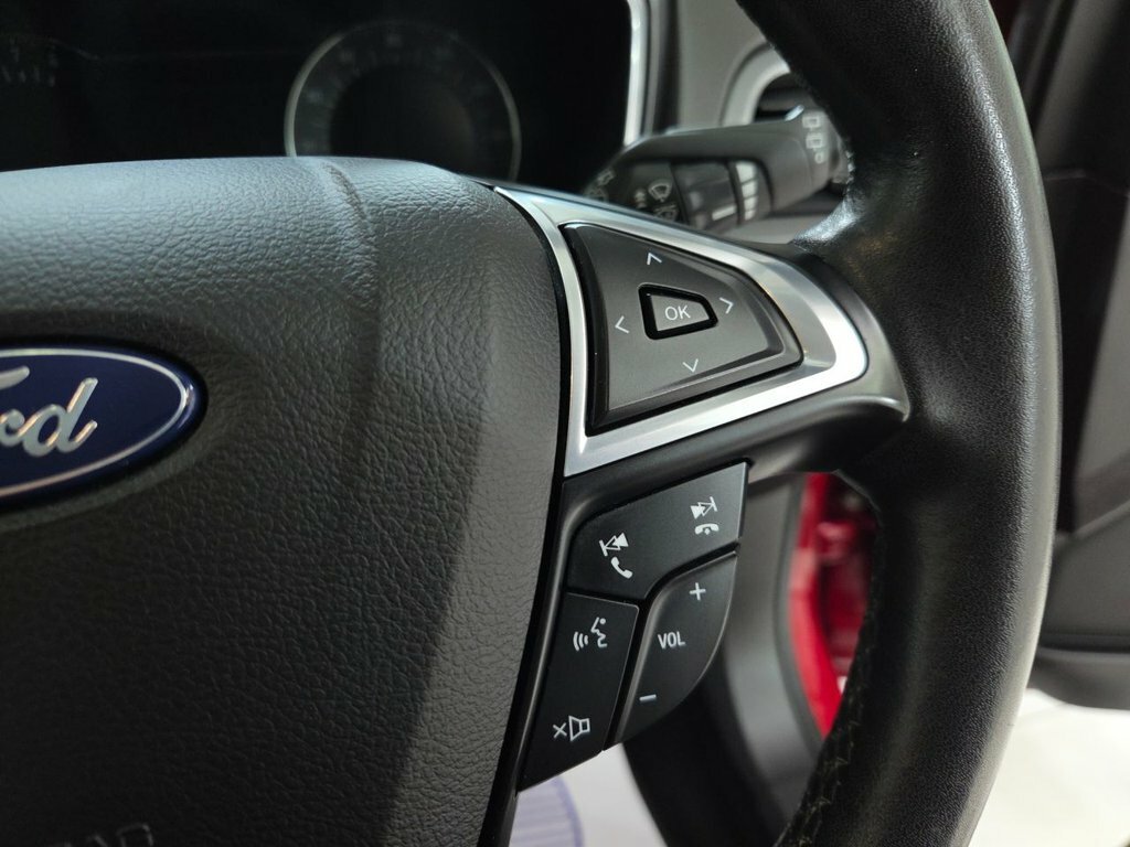 Ford Mondeo Hatchback Blue #43