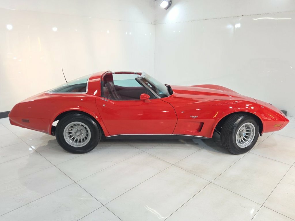 Chevrolet Corvette Stingray Saloon Red #5