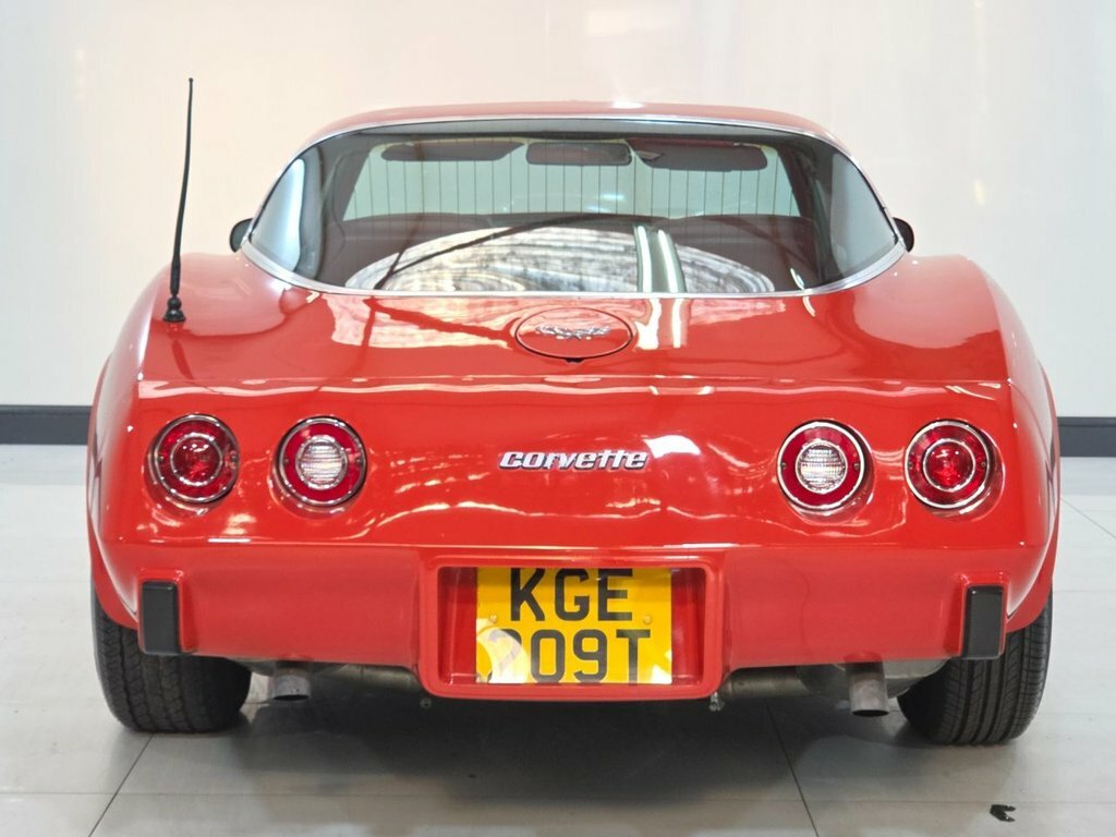 Chevrolet Corvette Stingray Saloon Red #6