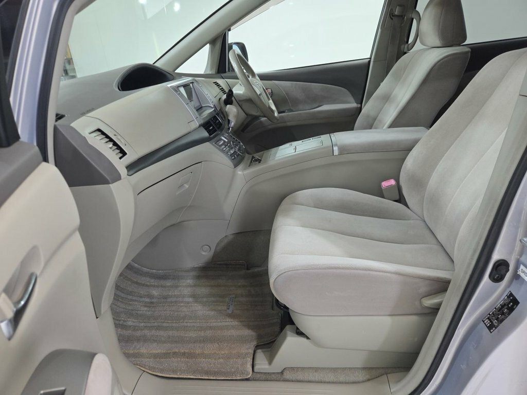 Toyota Estima 2.4 Black #18