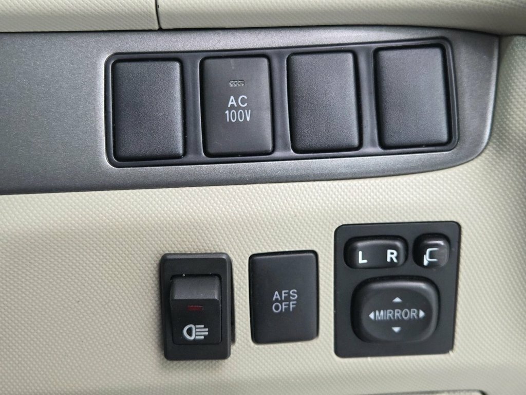 Toyota Estima 2.4 Black #37