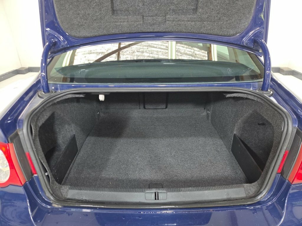 Volkswagen Passat Highline Tdi Black #15