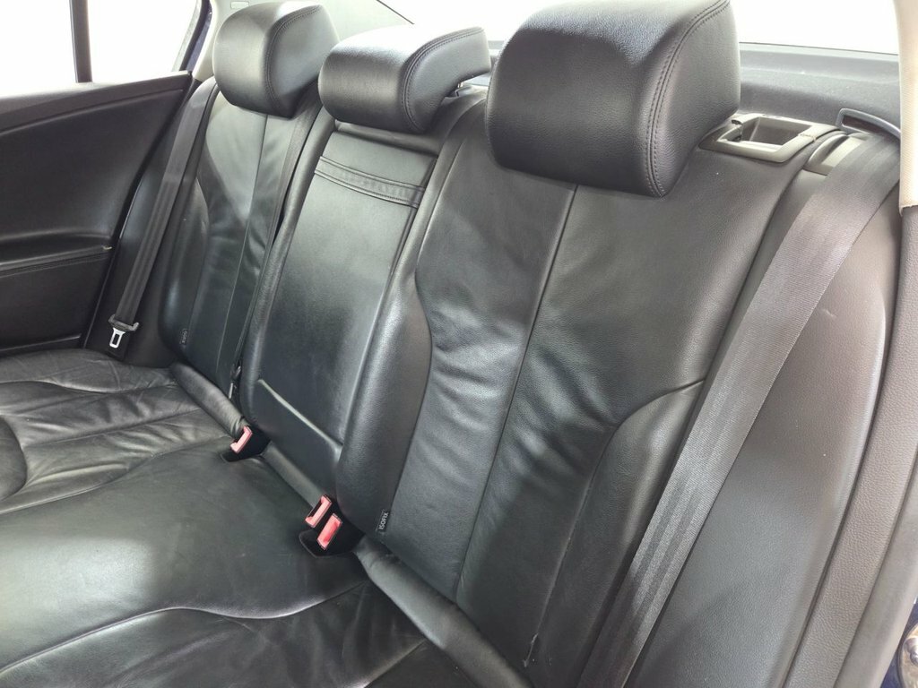 Volkswagen Passat Highline Tdi Black #25