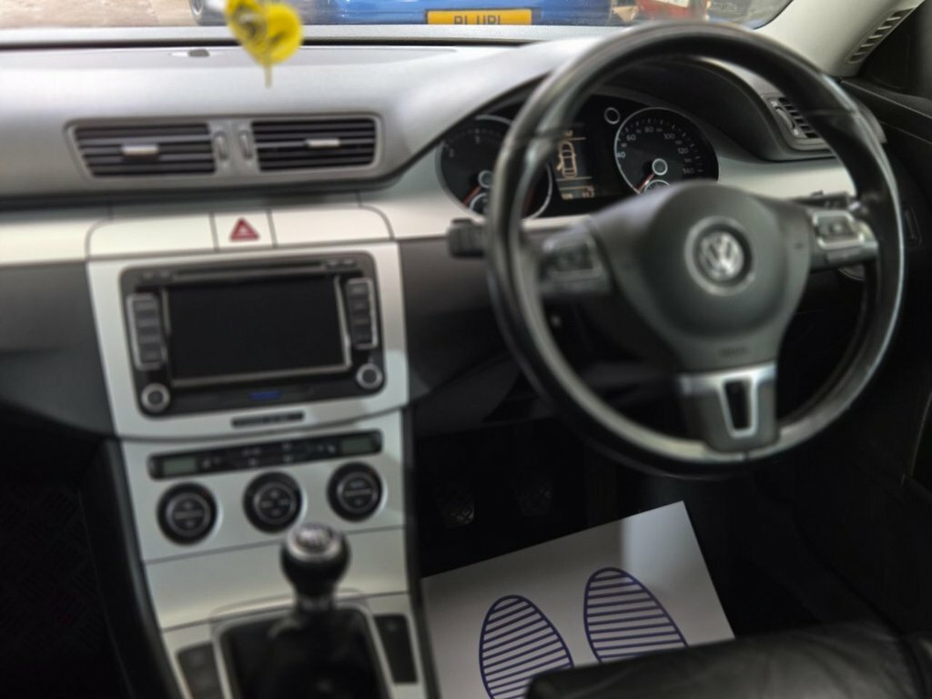 Volkswagen Passat Highline Tdi Black #16