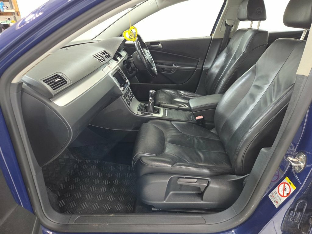 Volkswagen Passat Highline Tdi Black #20