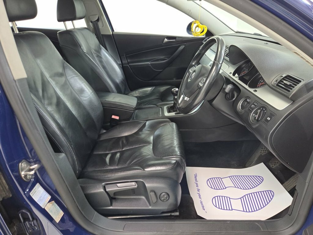 Volkswagen Passat Highline Tdi Black #18