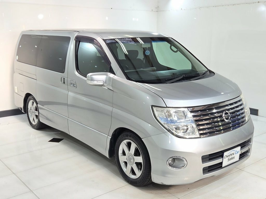 Nissan Elgrand Mpv Silver #4
