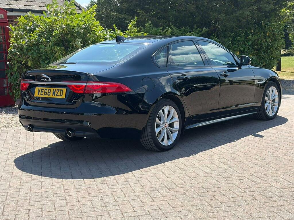 Jaguar XF Saloon 2.0I R-sport Euro 6 Ss 201868 Black #2