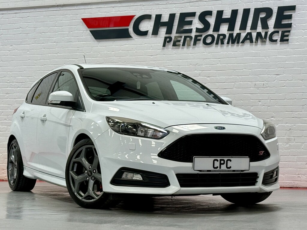 Ford Focus Hatchback 2.0 Tdci St-3 - 1 Ownercarplaysync White