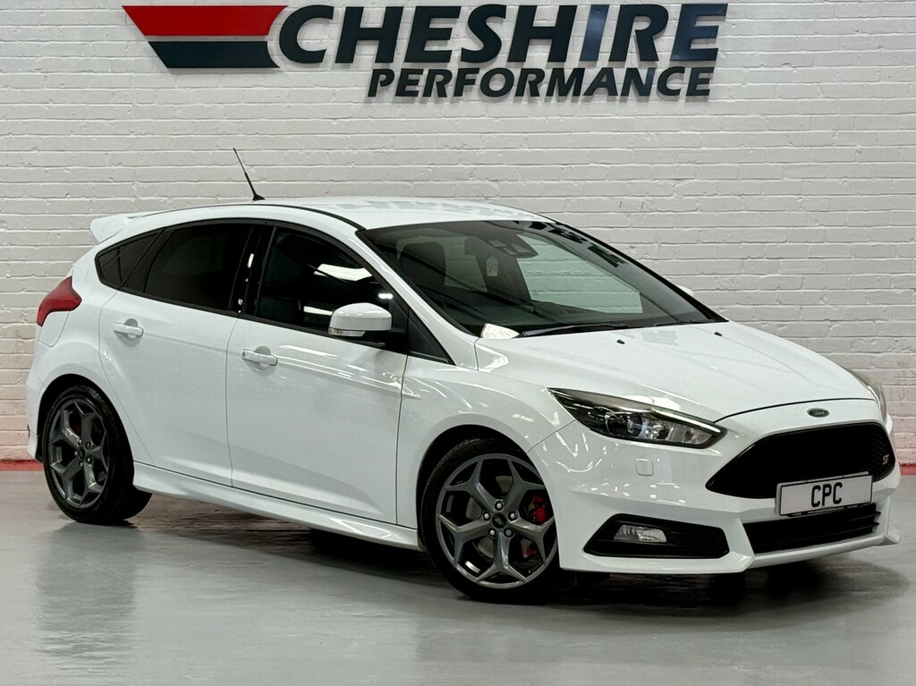 Ford Focus Hatchback 2.0 Tdci St-3 - 1 Ownercarplaysync White #2