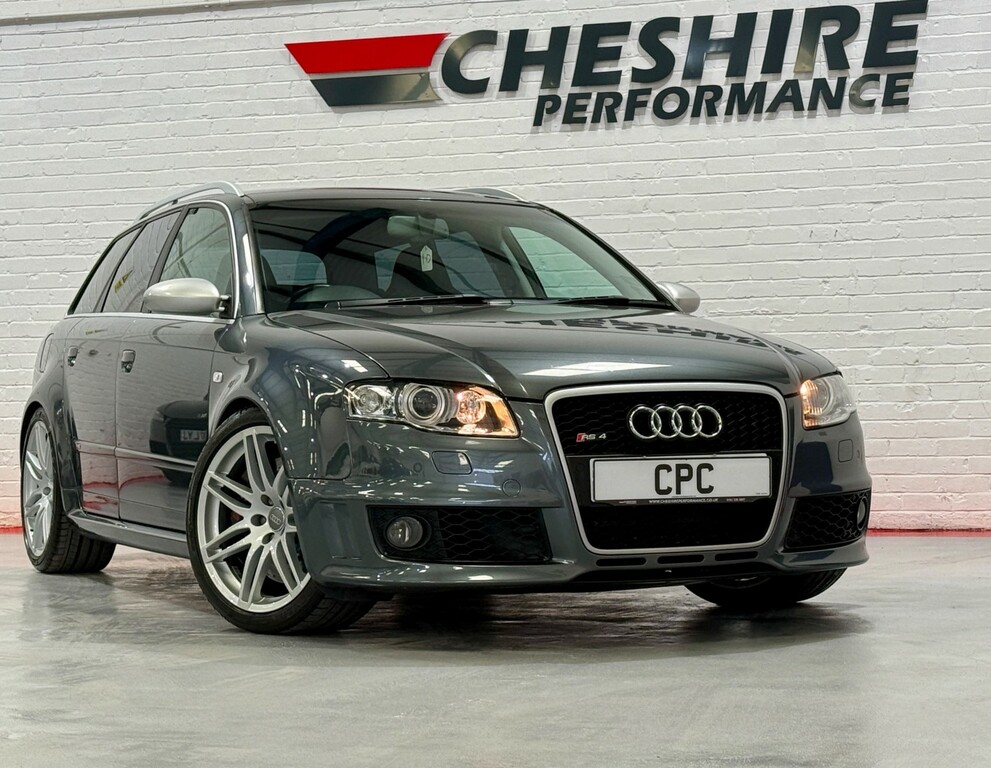 Audi RS4 Avant Estate 4.2 2007 Grey
