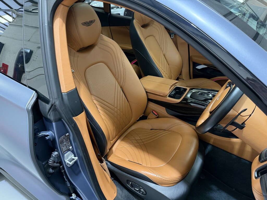 Aston Martin DBX V8 550 Touchtronic 2021 Black #33