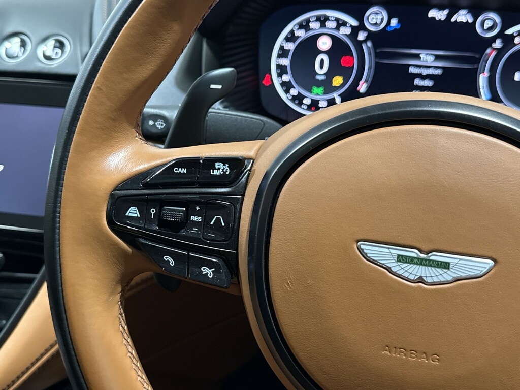 Aston Martin DBX V8 550 Touchtronic 2021 Black #30