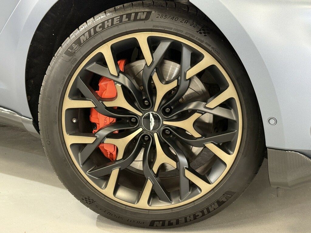 Aston Martin DBX V8 550 Touchtronic 2021 Black #13