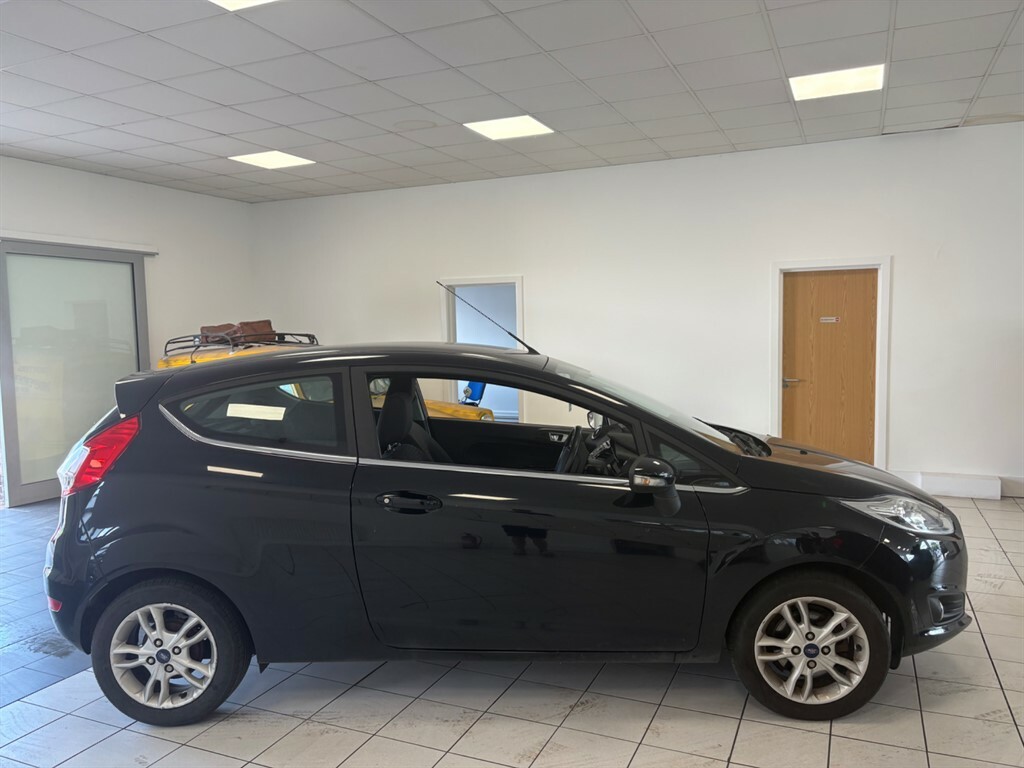 Ford Fiesta 1.2 L Zetec YM66NXP Black #4