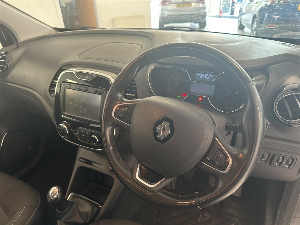 Renault Captur 0.9 L Dynamique Nav Tce NA17CRJ Black #6