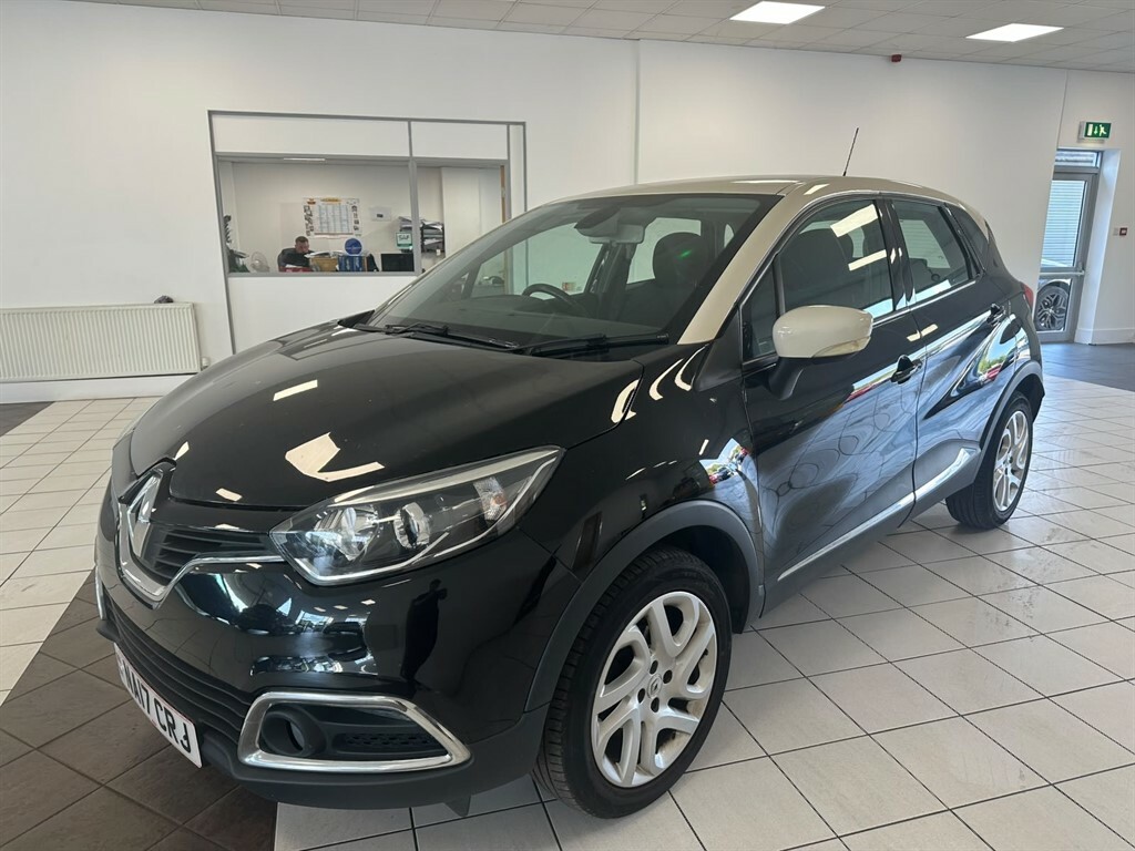 Renault Captur 0.9 L Dynamique Nav Tce Black