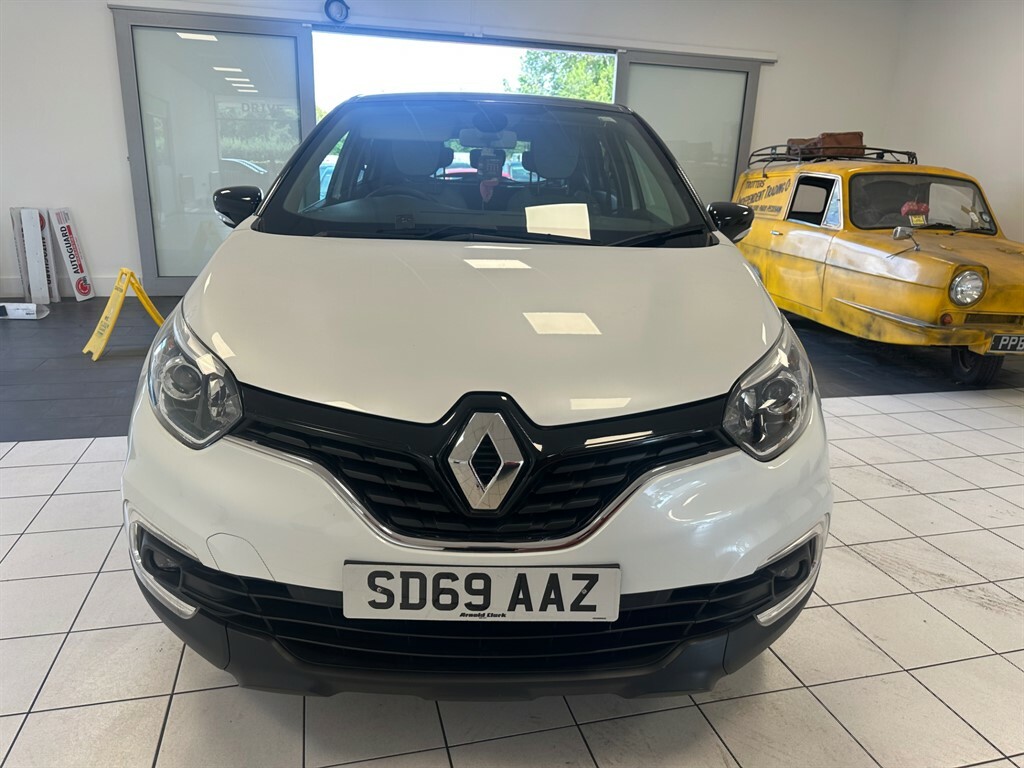Renault Captur 0.9 L Iconic Tce #2