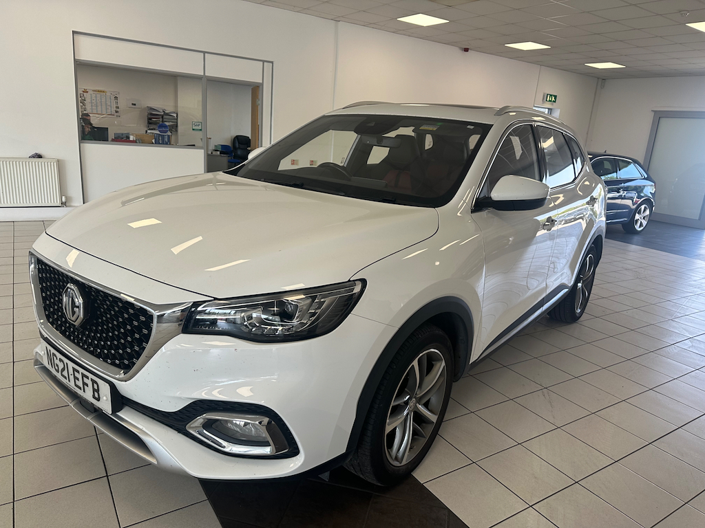 MG HS 1.5 L Exclusive Dct