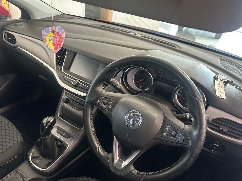 Vauxhall Astra 1.4 L Energy DF66TZK #4
