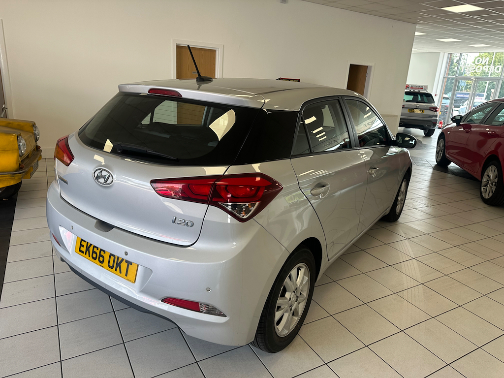 Hyundai I20 S Silver #7