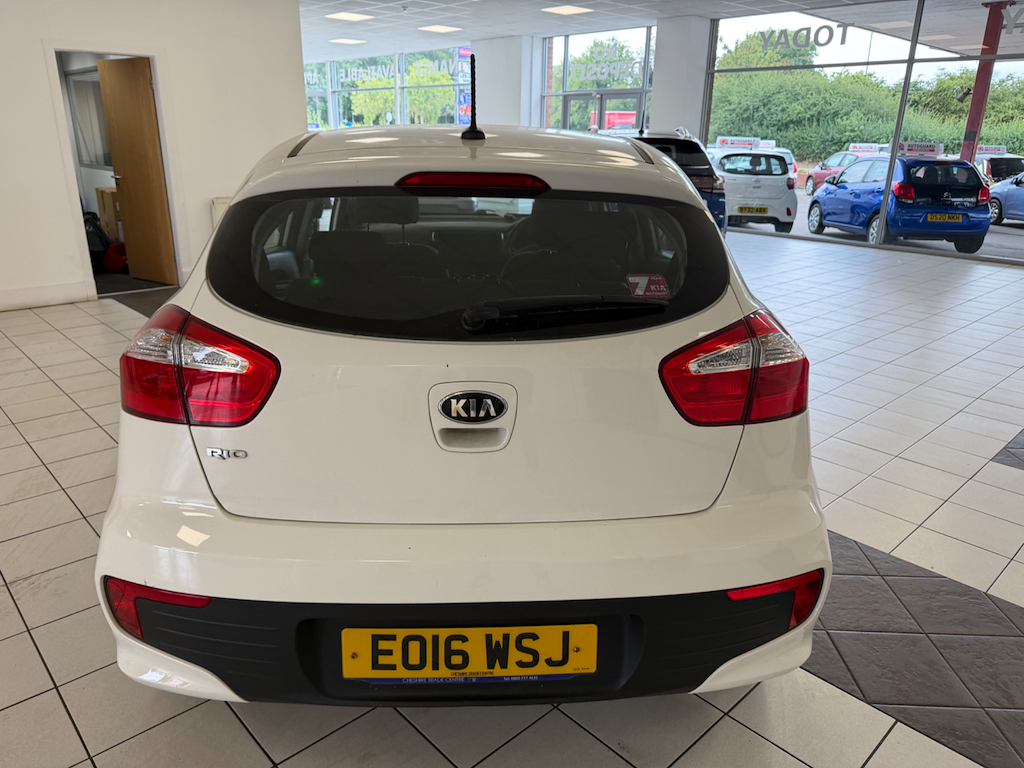 Kia RIO 1.2 L 1  #6