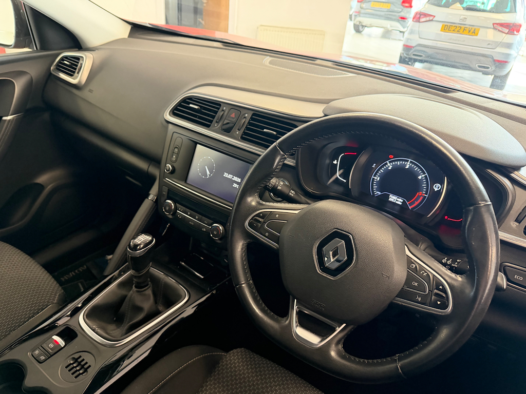 Renault Kadjar 1.5 L Dynamique Nav Dci  #6