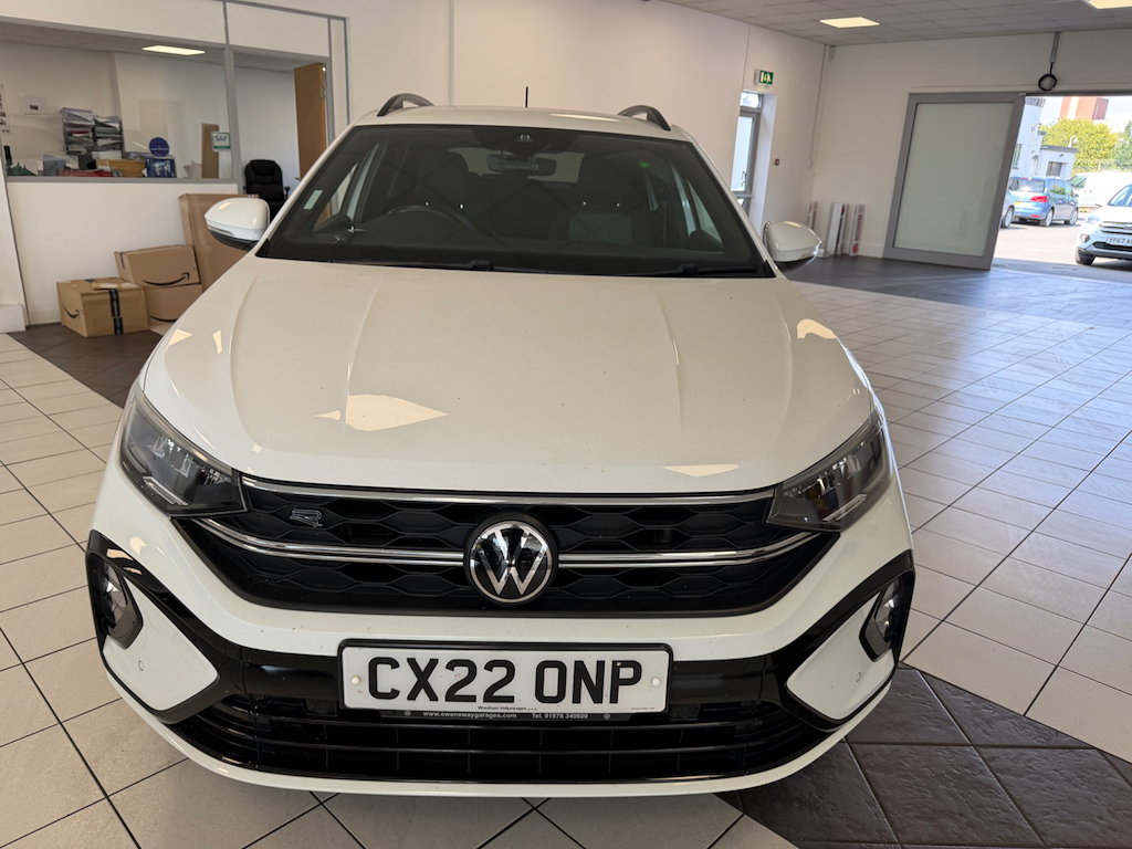 Volkswagen Taigo 1.0 L R-line Tsi  #2