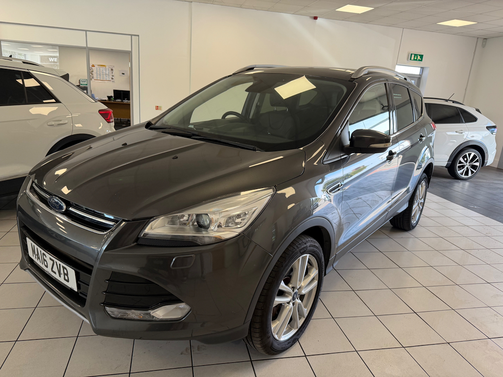 Ford Kuga Kuga Titanium Sport Tdci Grey #1