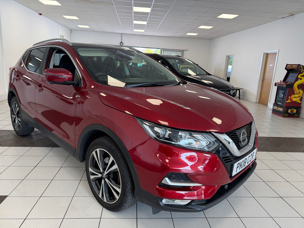 Nissan Qashqai Tekna Plus Dig-t Grey #2
